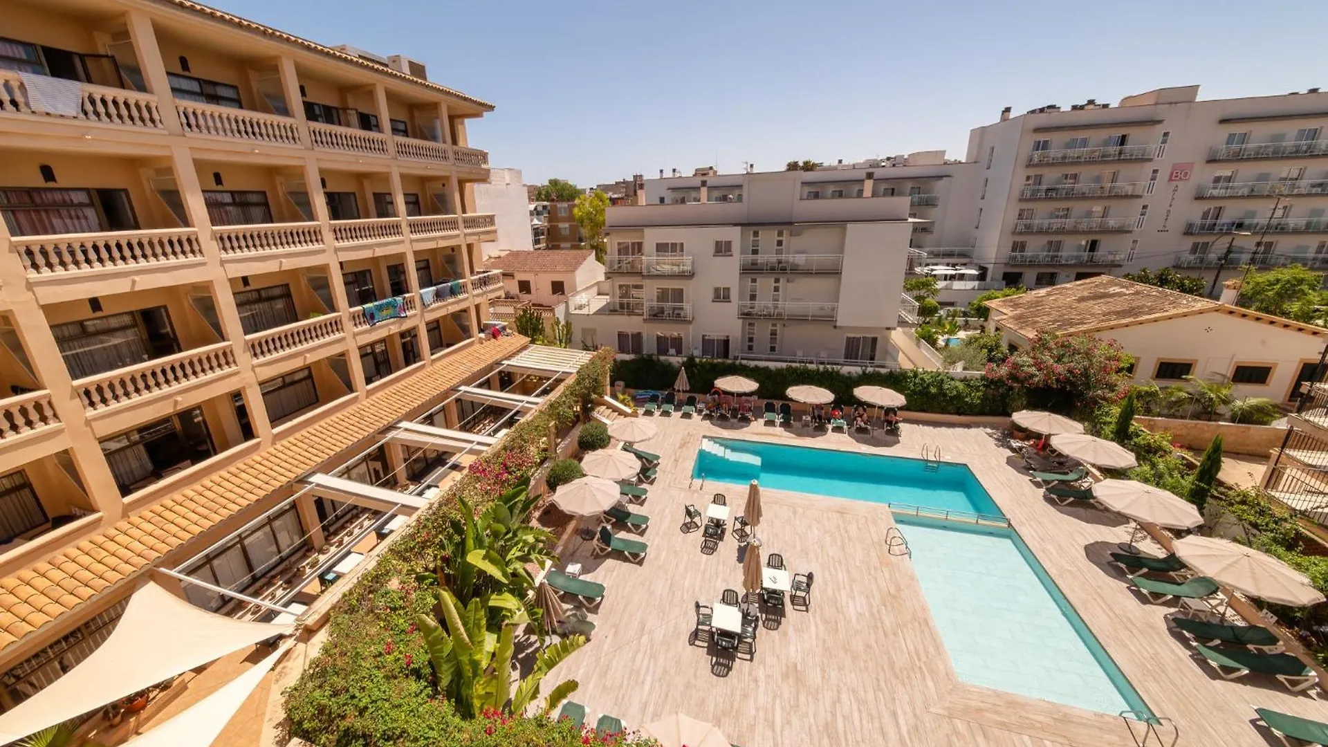 Apartamentos Isla Del Sol Can Pastilla