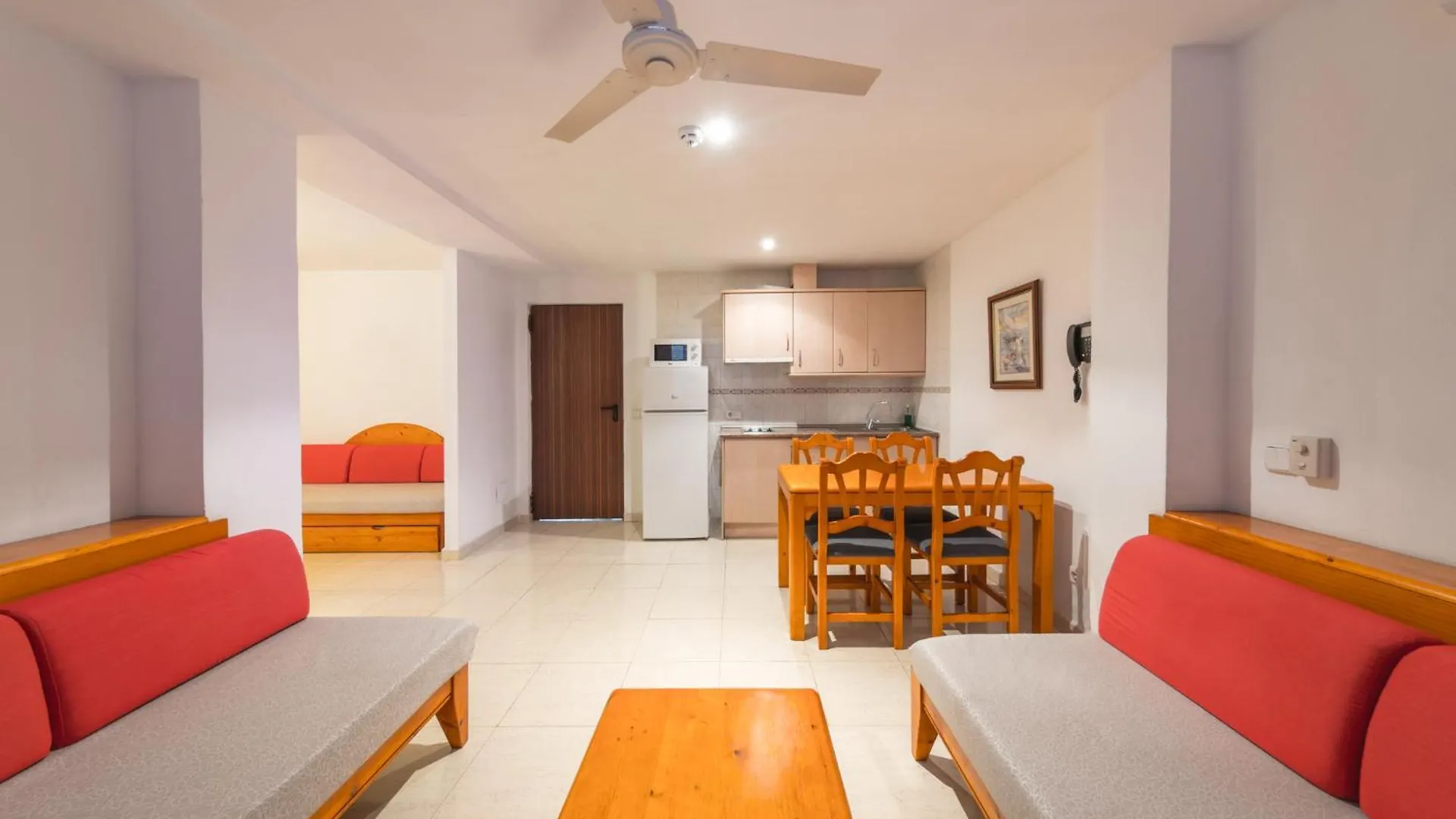 Apartamentos Isla Del Sol Can Pastilla